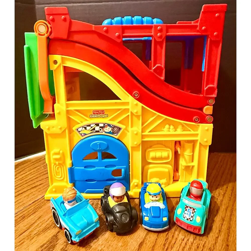 Fisher Price Little People Wheelies Rev 'N Sounds Race Track 4 Cars Vehicles #1